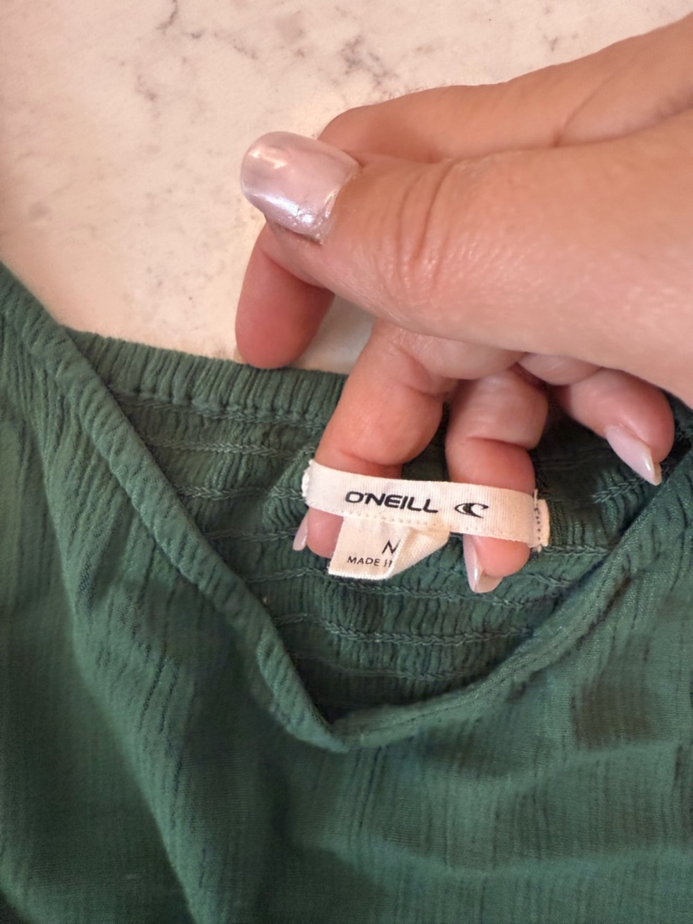 O’Neil Emerald Green Puff-Sleeve Peplum Blouse - Picture 3 of 6